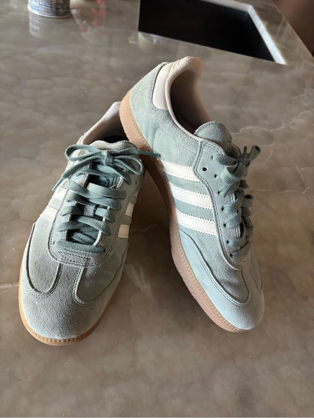 adidas classic low
